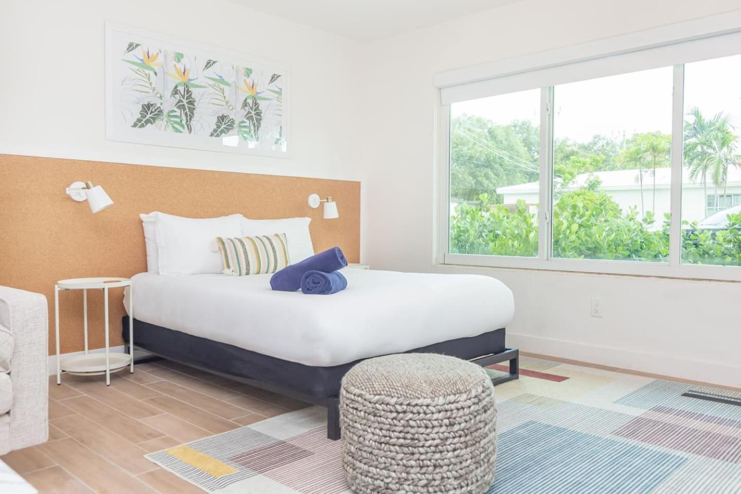 Large Stylish Studio Apartment In El Portal #3 마이애미 외부 사진